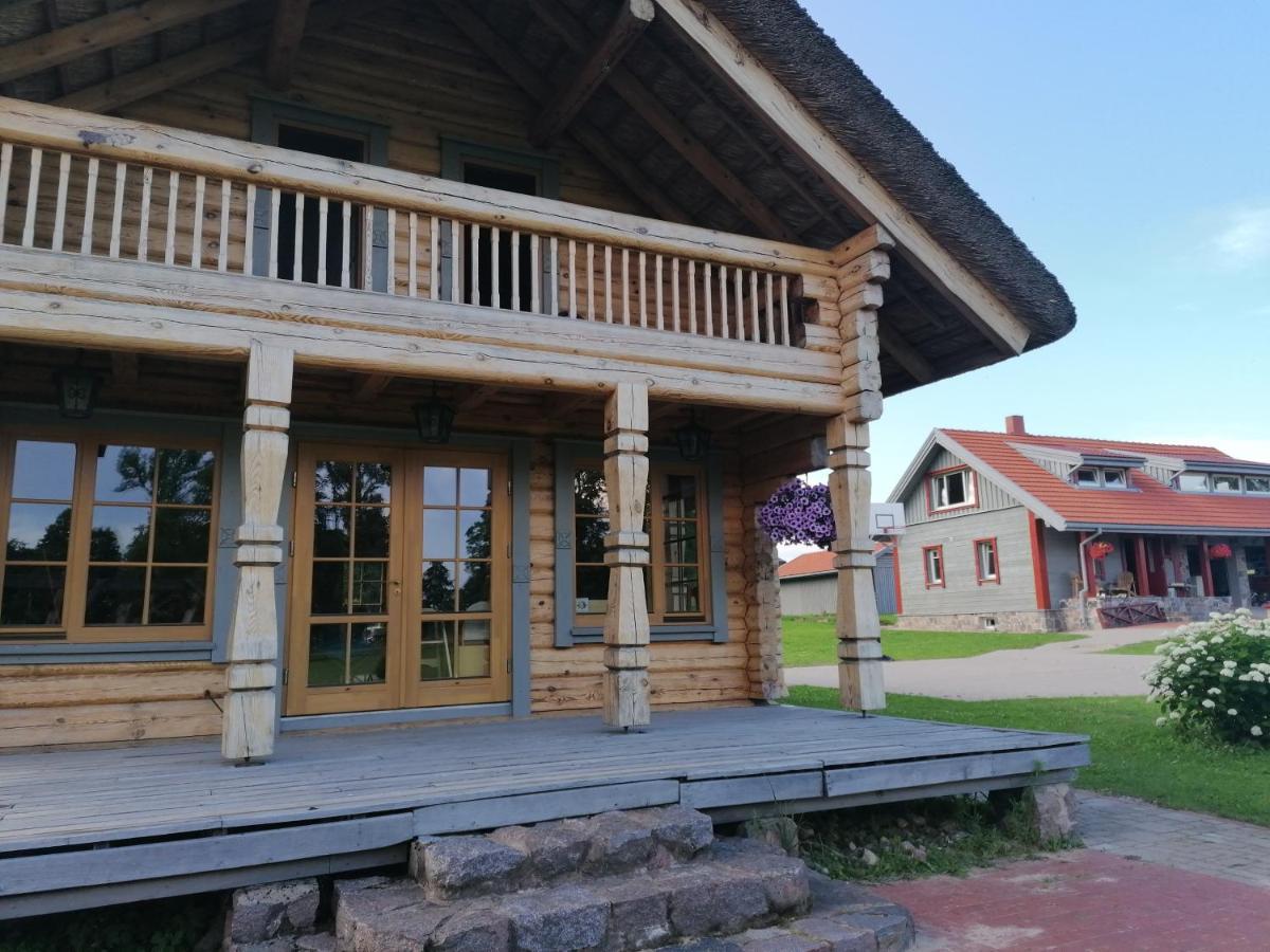 Guest House Unguri Stalbe Zewnętrze zdjęcie
